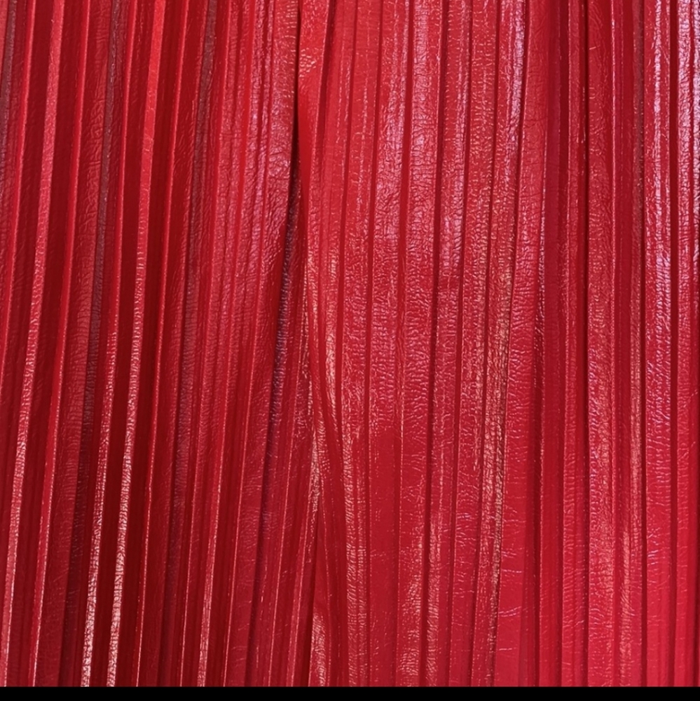 Zara midi pleather skirt - Picture 3 of 3
